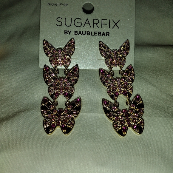 Pink rhinestone butterfly earrings - Picture 3 of 3